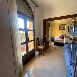 Alyana Hostel