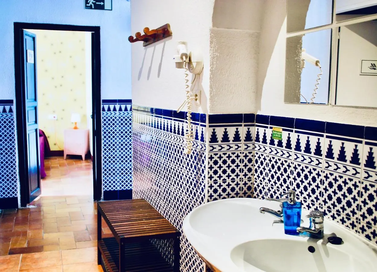 Backpacker Al-Katre Bed & Breakfast Cordoba