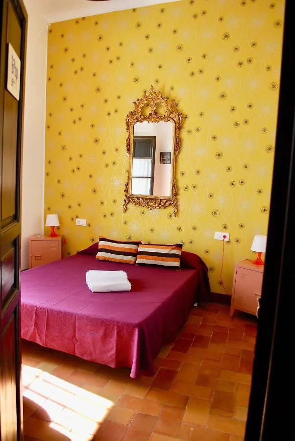 Backpacker Al-Katre Bed & Breakfast Cordoba Spain