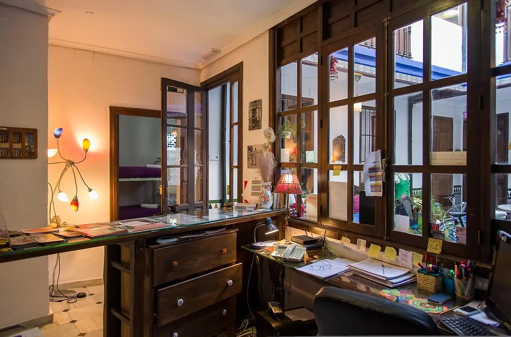 Backpacker Al-Katre Bed & Breakfast Cordoba